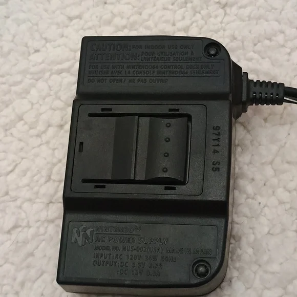 Nintendo 64 Black Power Adapter with Cord - Picture 2 of 2